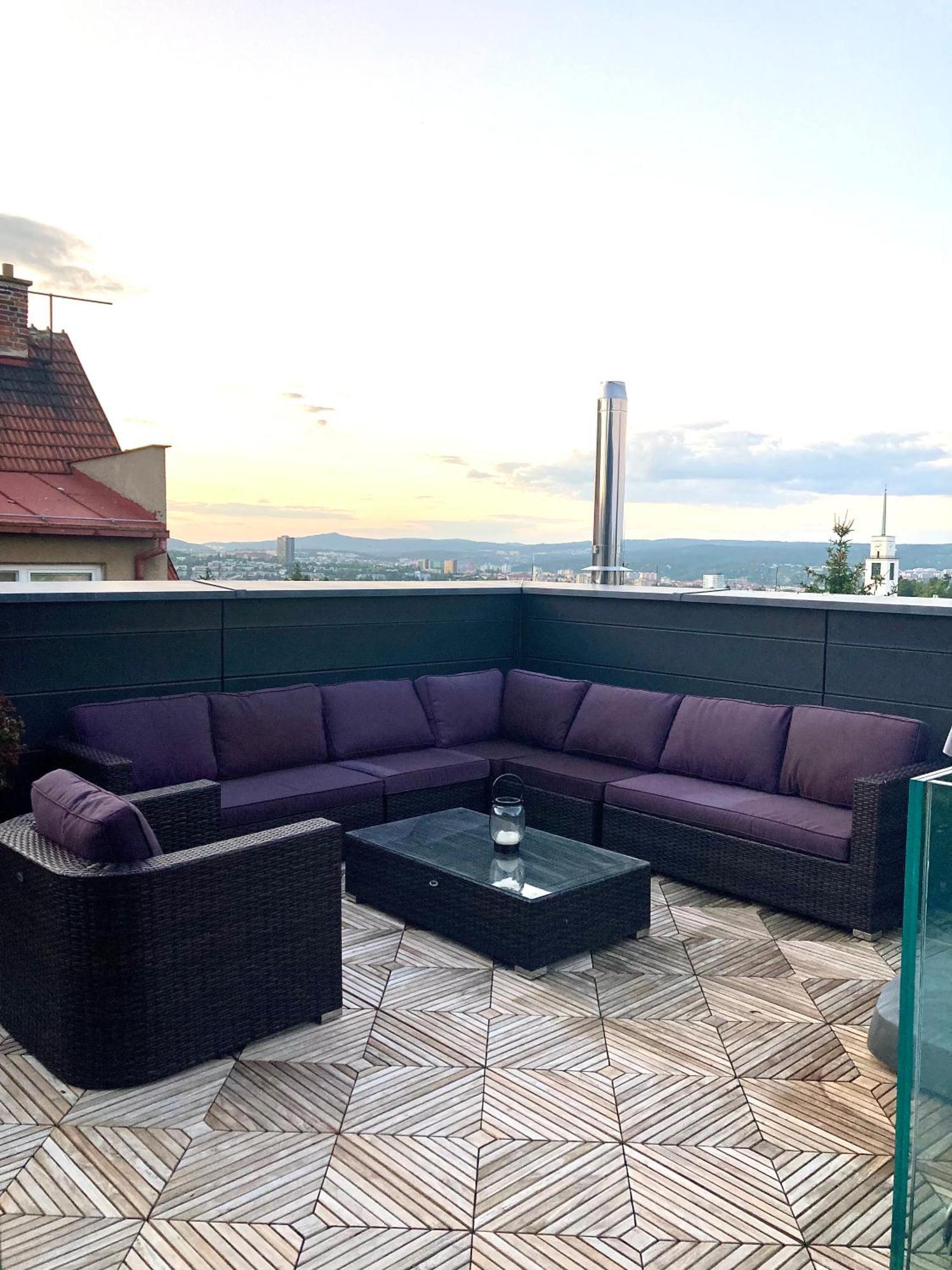 Apartman Se Saunou A Terasou S Vyhledem Na Brünn  Kültér fotó